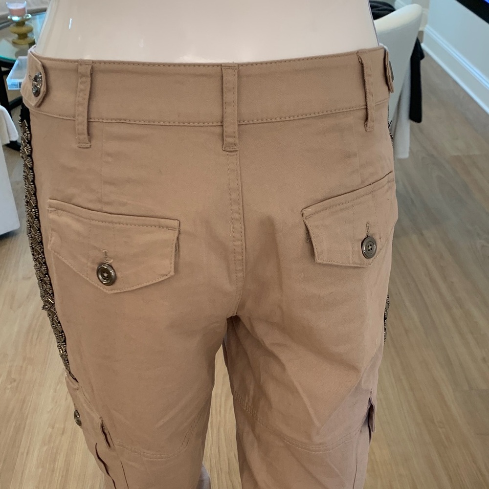 Cropped Cargo Linen Pants with beaded detail - Picture 6 of 10